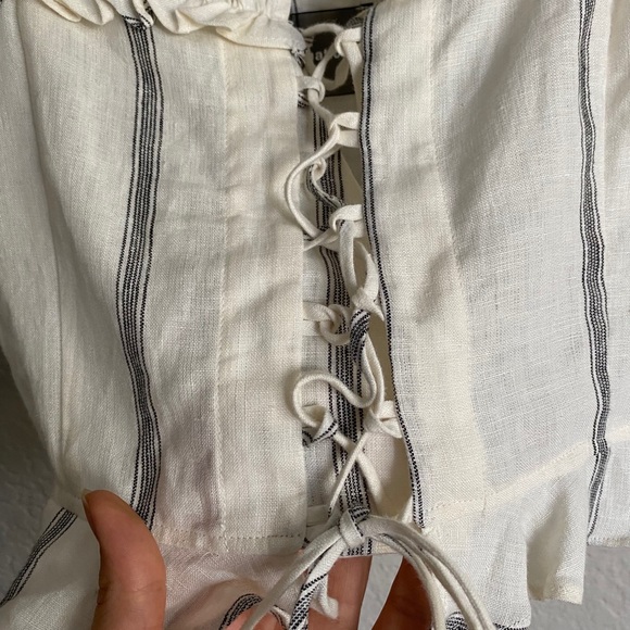 REFORMATION | 100% Linen Striped Crop Top - Picture 7 of 8